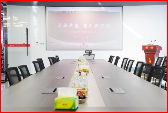 a10b1363-b458-4eea-bc8b-54a854884c7f